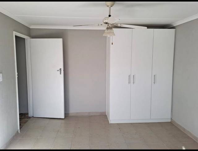 3 BEDROOM HOUSE FOR SALE IN PORTLANDS